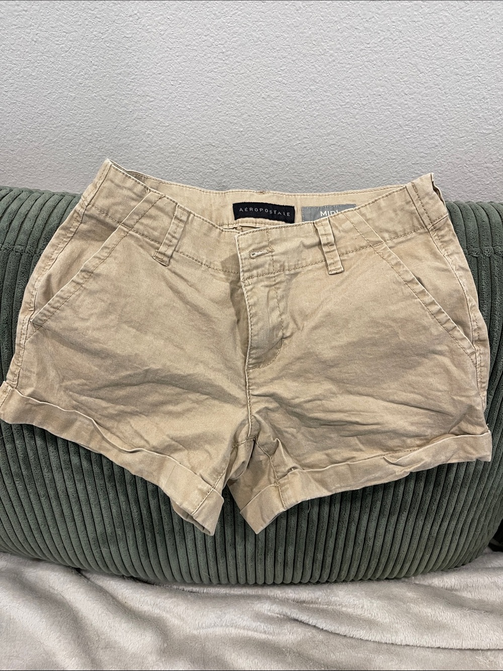 Aeropostale Women's Beige Roll-Cuff Chino Bermuda Shorts